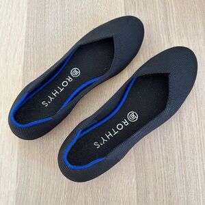 Rothy’s Black Ballet Flats